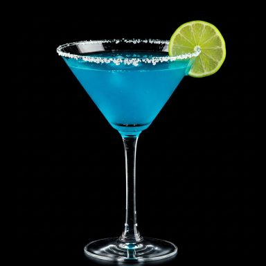 Tequila, triple seco, blue curaçao, zumo de lima